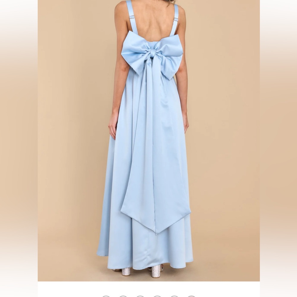 Elegant Blue Bow-Back Dress
